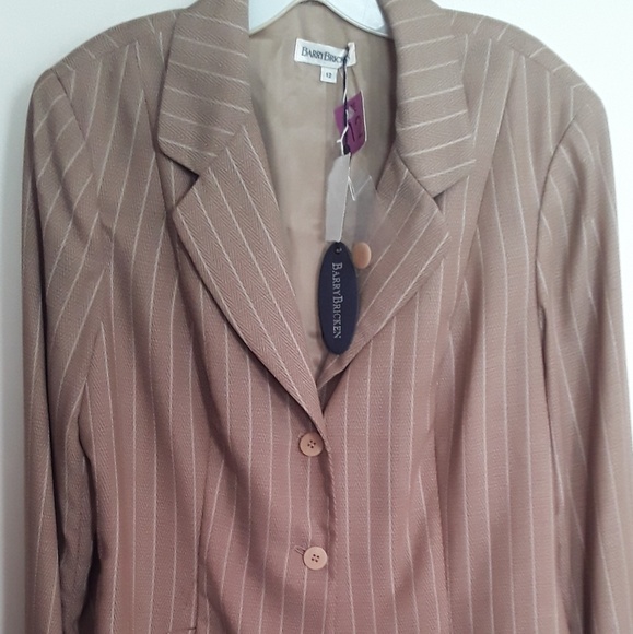 Barry Bricken Jackets & Blazers - NEW WITH TAGS $300 Sz 10 designer Barry Bricken Lightweight Lined Blazer